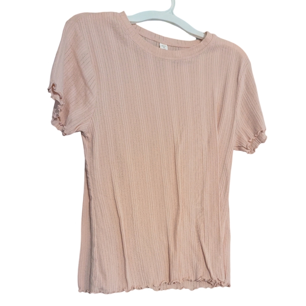 Women's pink top